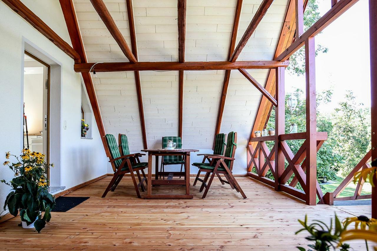 Ferienwohnung Im Schlossgarten Herbsleben Exterior foto